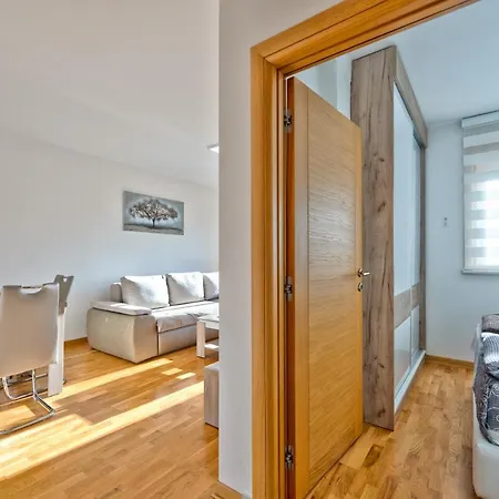 Sale Apartment *